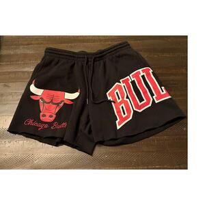 NBA Ultra Game Mens Chicago Bulls Sweat Shorts Size Small